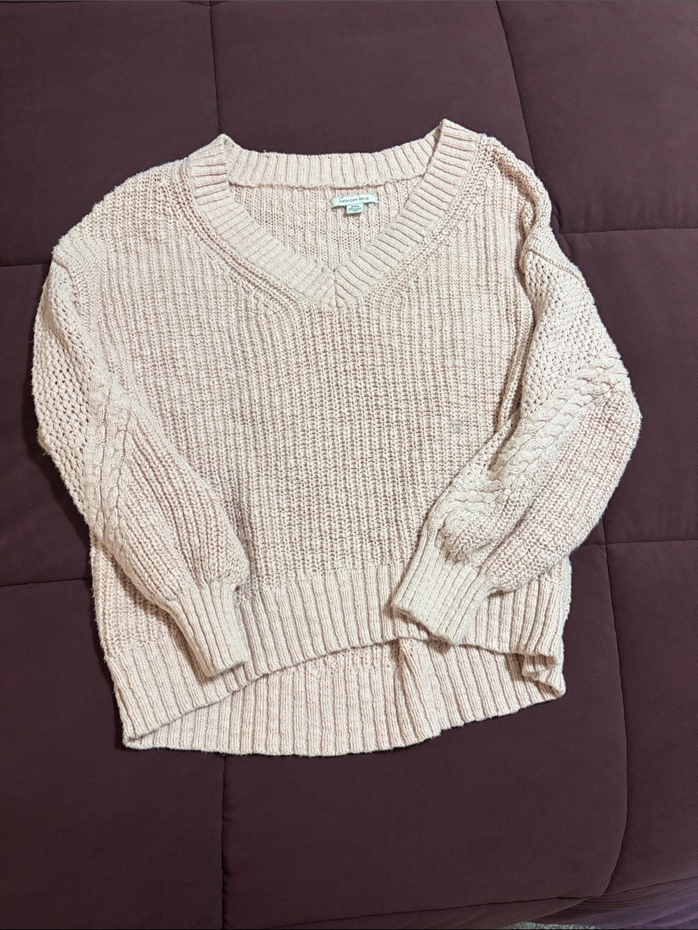 American Eagle Outfitters V-Neck Chunky Knit Sweater - Light Pink